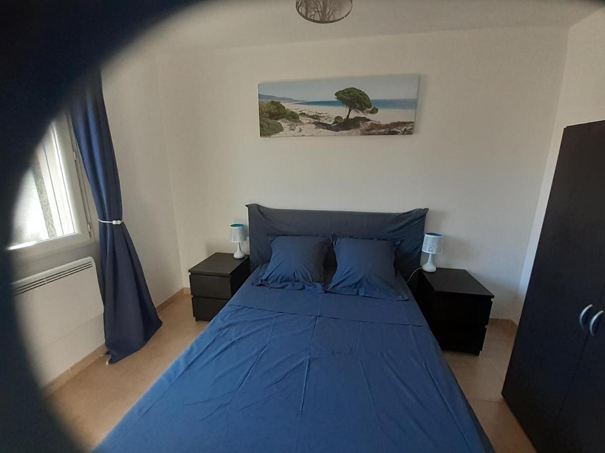 Appartement situé dans les Alpilles Mouries Esterno foto