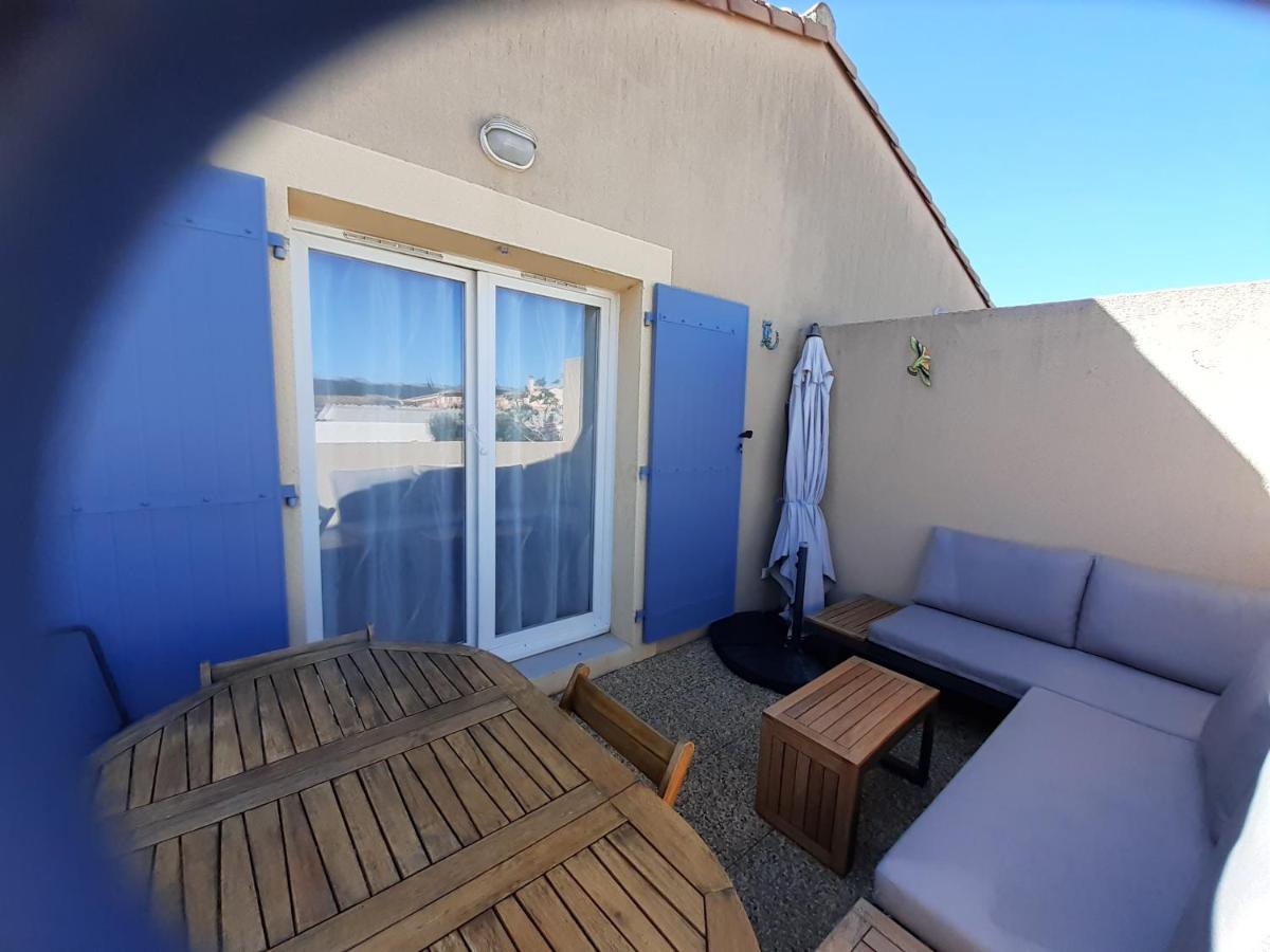 Appartement situé dans les Alpilles Mouries Esterno foto
